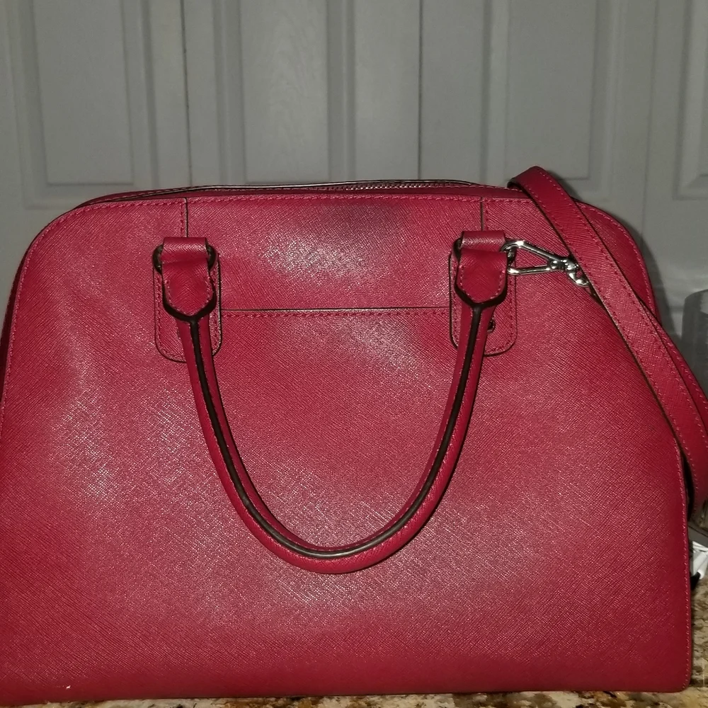 Michael kors purse - Picture 4 of 5
